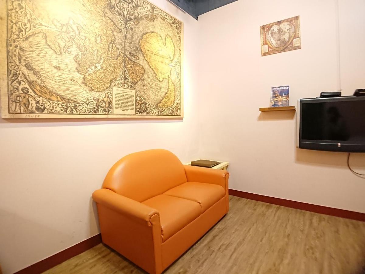 טאינאן Dongning Atlas Hotel מראה חיצוני תמונה