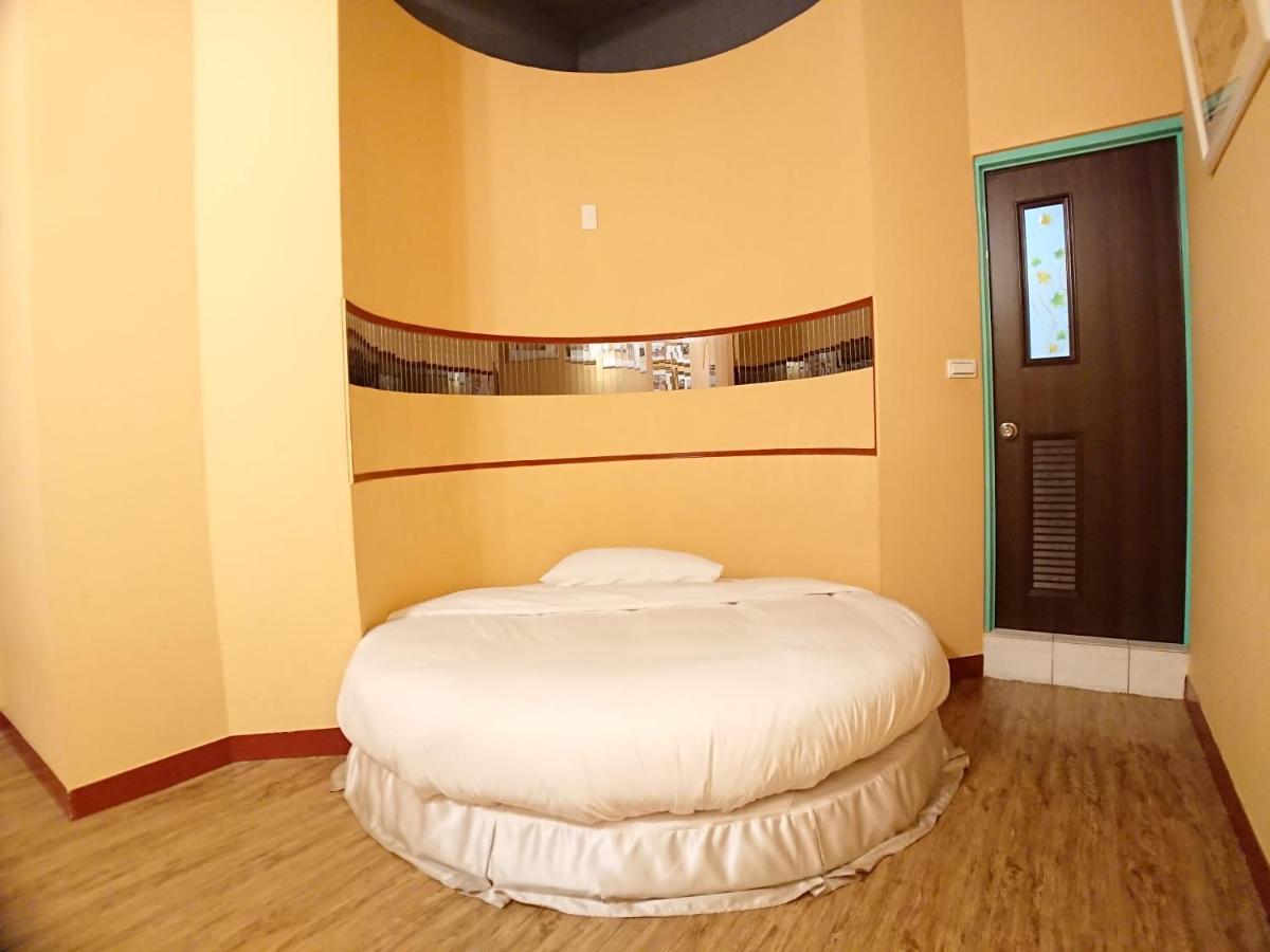 טאינאן Dongning Atlas Hotel מראה חיצוני תמונה